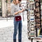 5 Ways To ﻿Style Your Crossbody Bag